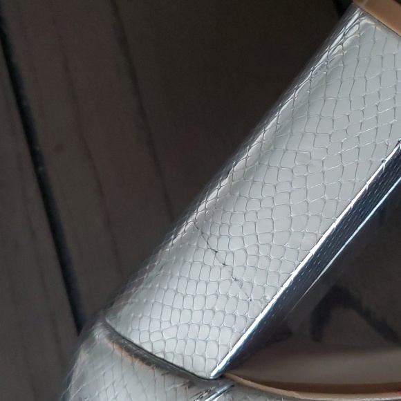 Boohoo Wide Width Snake Metallic Platform Heels, Metallic, US9 (UK7) NWOTs - Picture 9 of 16